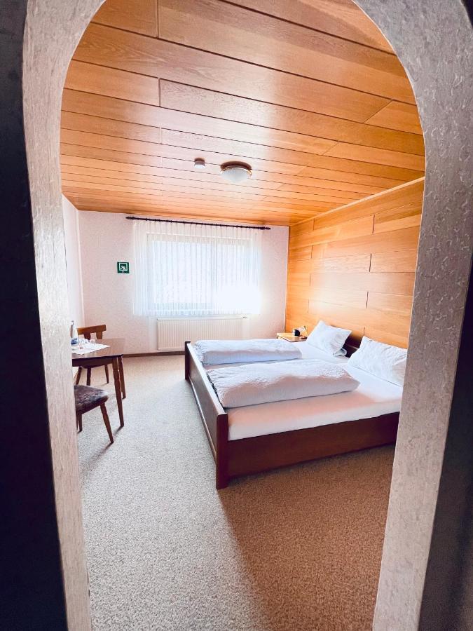 Hotel Pension Balthasar Mueden ภายนอก รูปภาพ